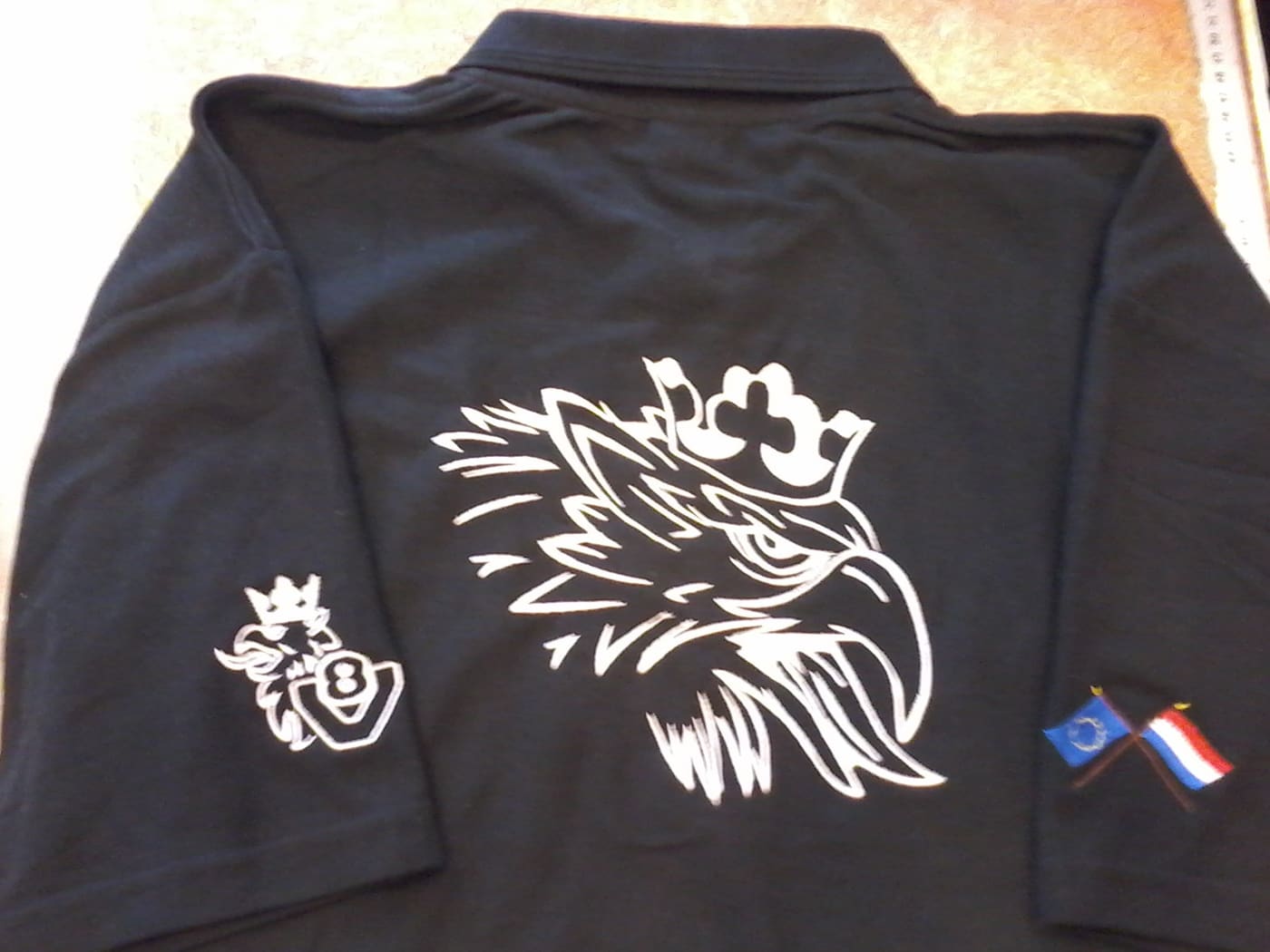 Shirt met geborduurde adelaar